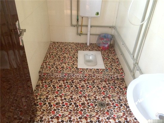 双人间(床位)(含三餐)