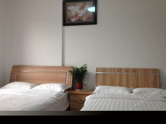 豪华飘窗标准间