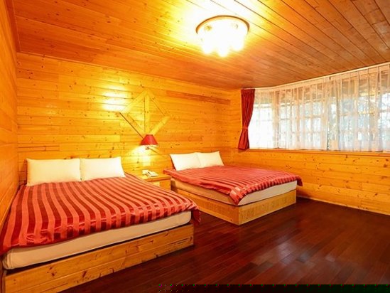 家庭式木屋四人房