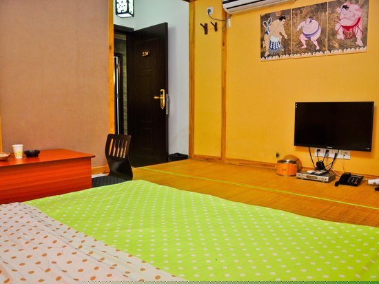 日式榻榻米房（无窗）