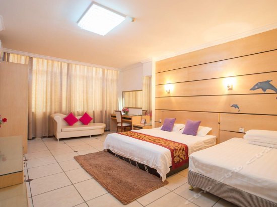 阳光温馨家庭房