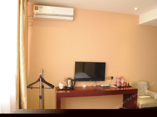 高级豪华大床房