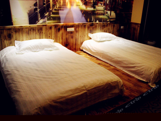 乌镇那夜景观标准间