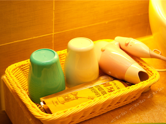 雅致园景1室2厅大床房