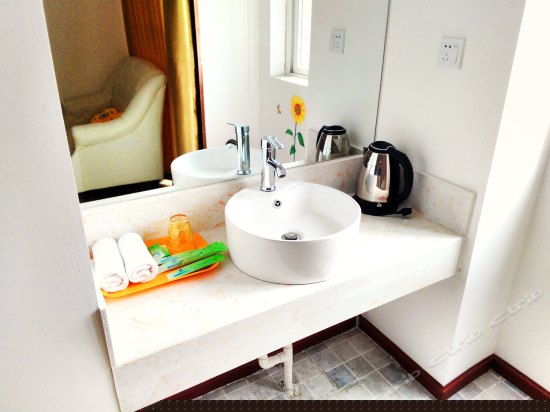 向日葵主题情侣房