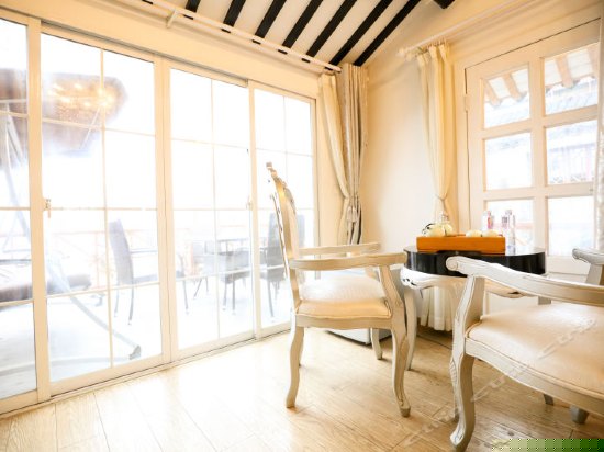 黎明语茶（带超大私享露台）