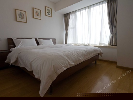 豪华双大床观景套房