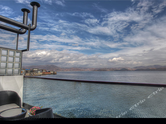 花—海景大床房