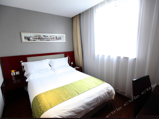 和颐惠选大床房