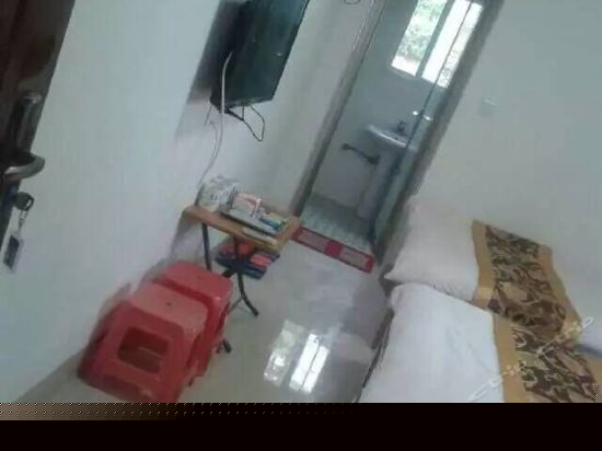 雅苑店标准双床房