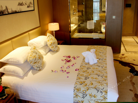 行政市景大床房