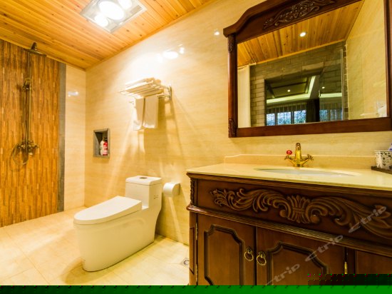 瑞和店南亚风情大床房