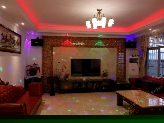 豪华六房KTV麻将别墅