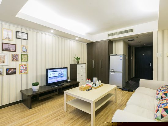 景观豪华大床房