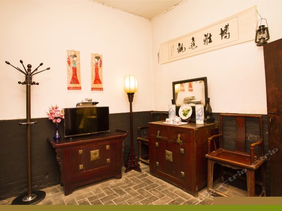 朱楼碧瓦豪华土炕房