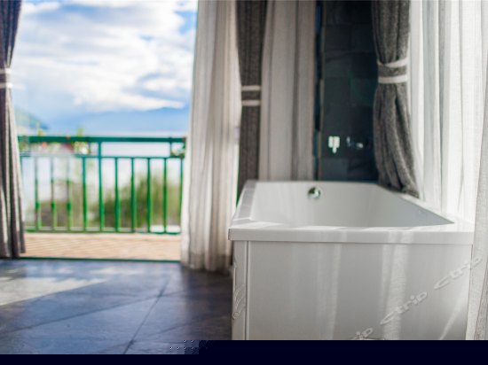 270°海景大床房