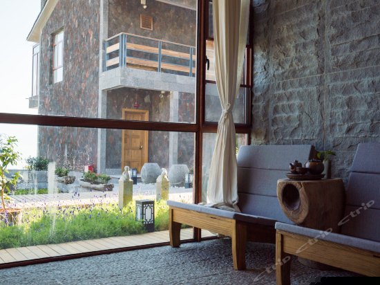 月吟海景豪华大床