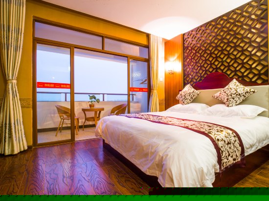 独立阳台江景大床房