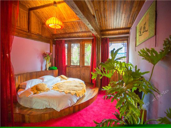 浪漫观景蜜月房