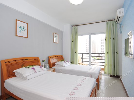 格朗阳台双床间