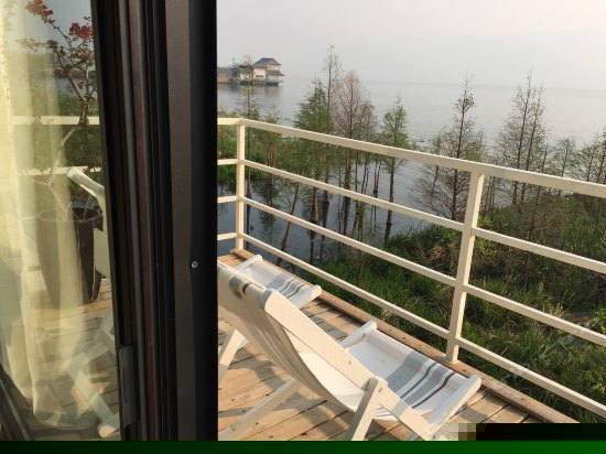 星澜间阳台海景房