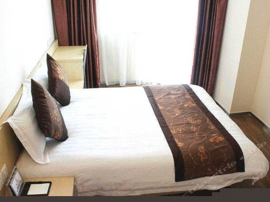 高区商务大床间