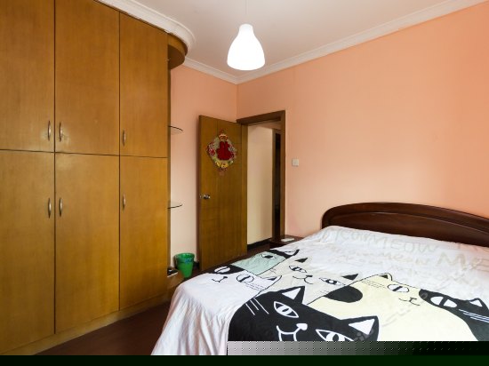 高层精装三房一厅