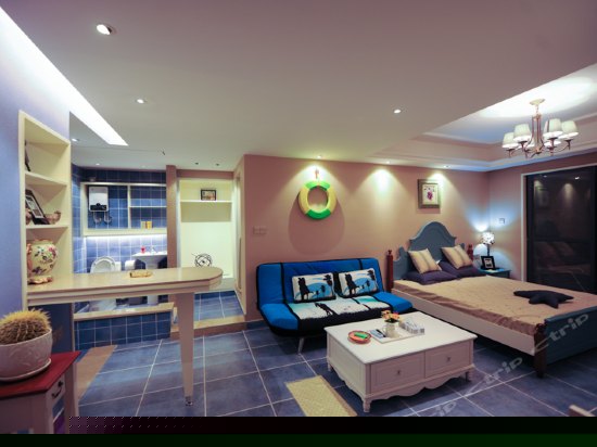 兰海五期蓝色经典主题房