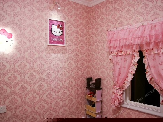 Hello kitty主题房