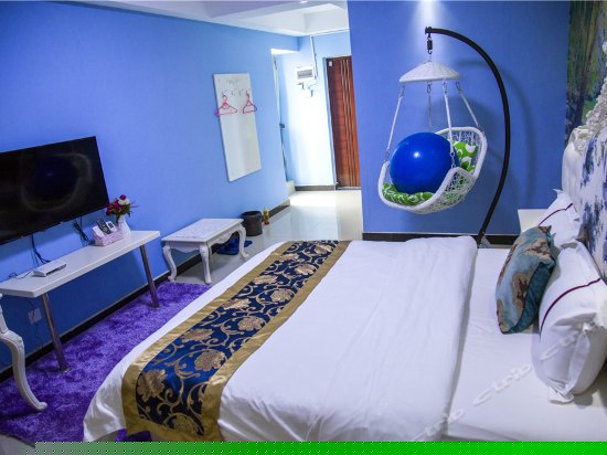 浪漫欧式大床房