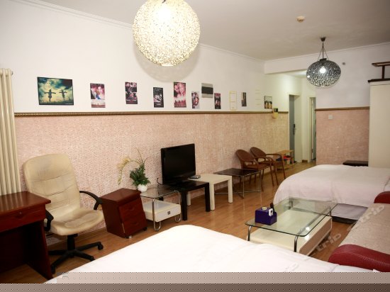 温馨四口家庭双床房