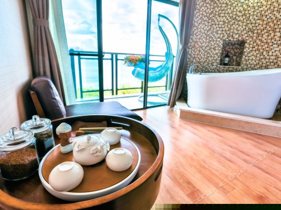 270°海景独立阳台大床房