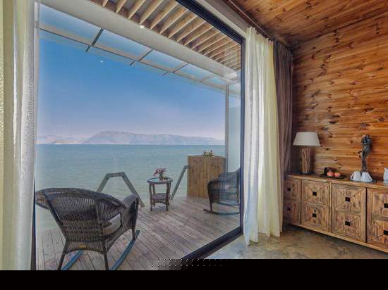 温馨海景大床房