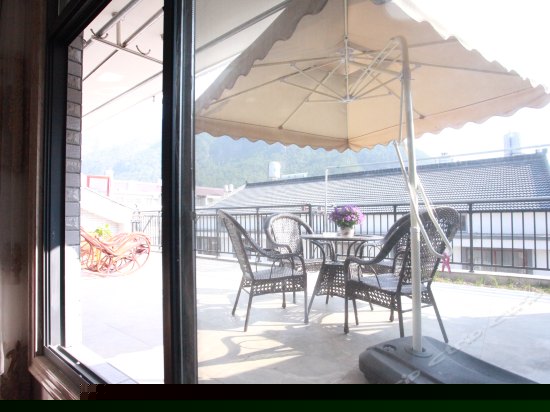 豪华观景大床房