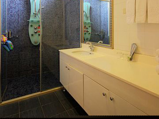 欢乐马戏团亲子主题三人房