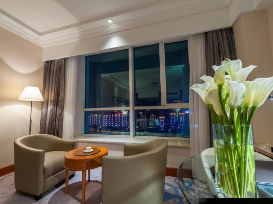 豪华江景双床房