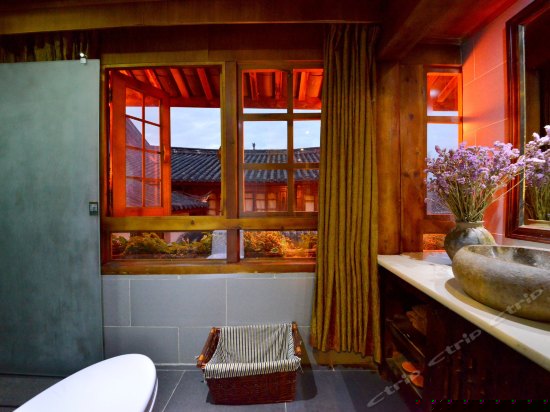 私家花园大床房