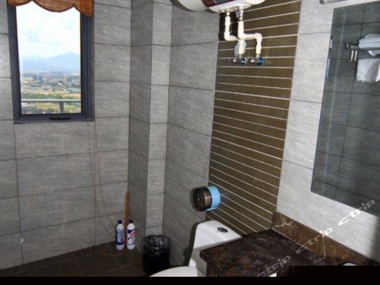 超级无敌海景二房两厅