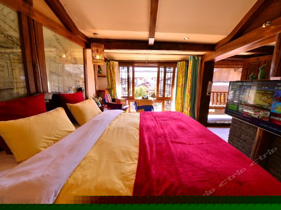 花月影阳光大床房