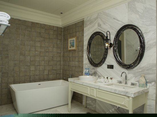 花园景观大床房