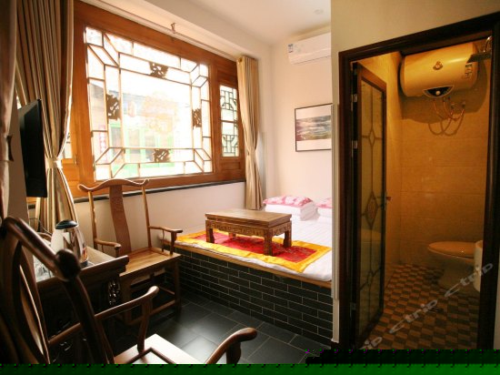 特色民俗土炕房