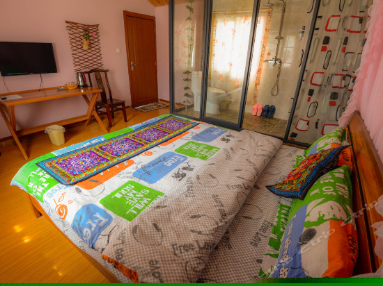 （月）观景木屋大床房