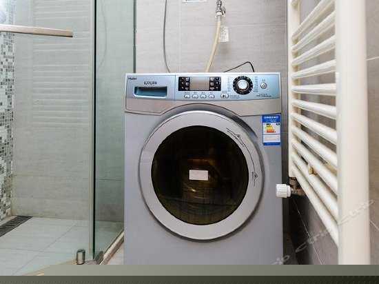 豪华三卧双卫海景套房