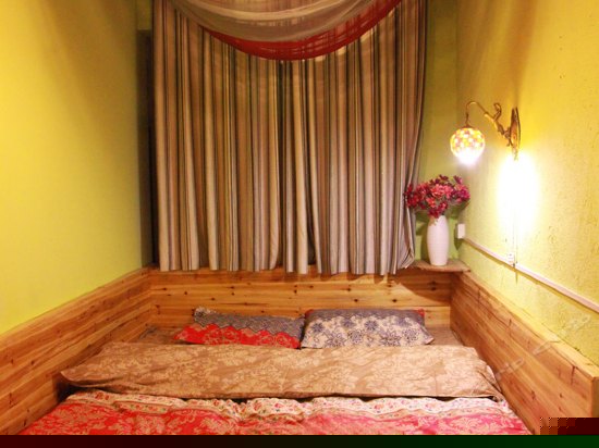 暮江吟榻榻米大床房（公卫）