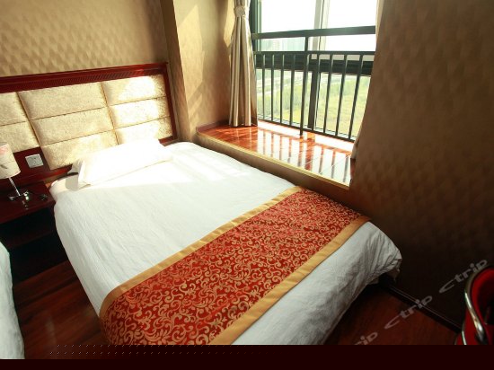 豪华电脑标准间