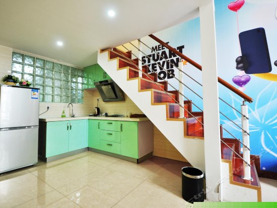 小黄人主题双床房