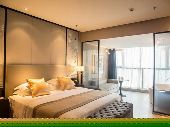 豪华海景大床房