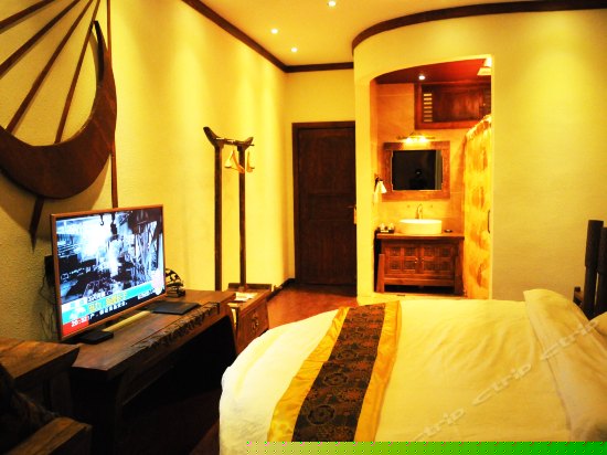 藏式精品特色圆床房