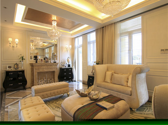 联排4居室湖景别墅