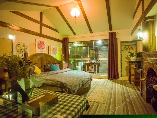 蜜月圆床房（玖月）